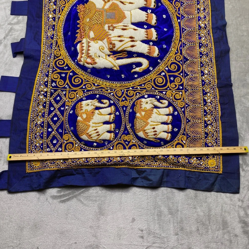 N/A ornate royal